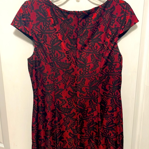 Red with black lace dress - Picture 3 of 3